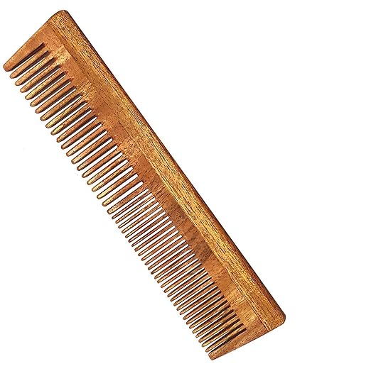 VedaSparsh-Nature's Secret Kachhi Neem Comb Treated with Neem Oil, Bhringraj & Soaked in 18 Other Hair Health Herbs- 1 Large Shampoo Comb- For both Men & Women-Dandruff & Itchiness Control, Good Sleep